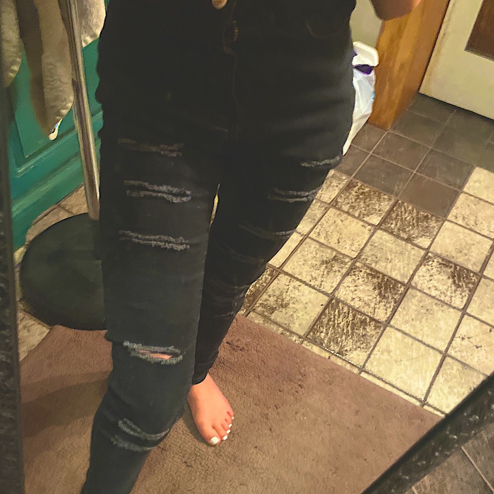 Ripped jeans